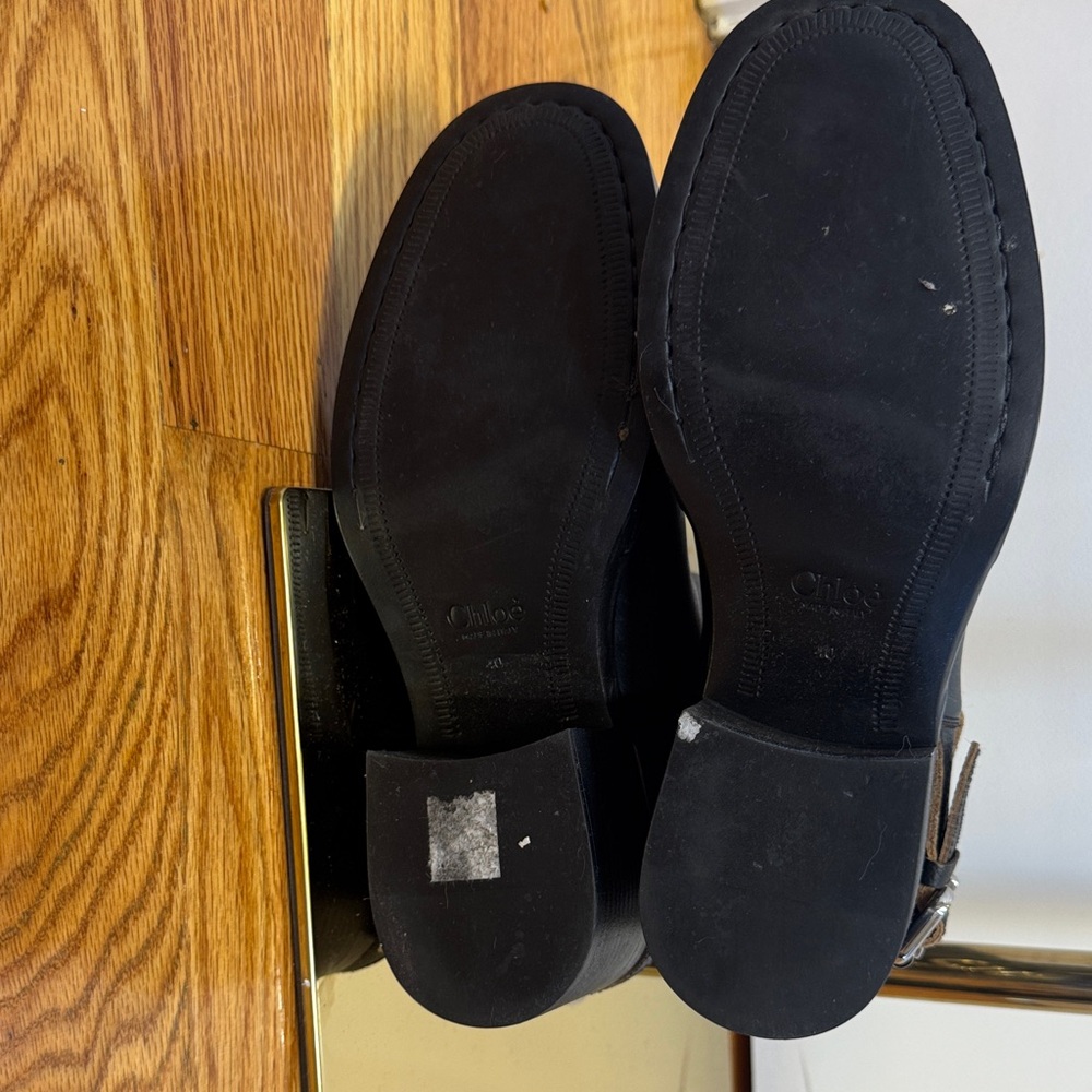 Chloé Buckled Textured leather ankle boots New condition - Picture 7 of 7